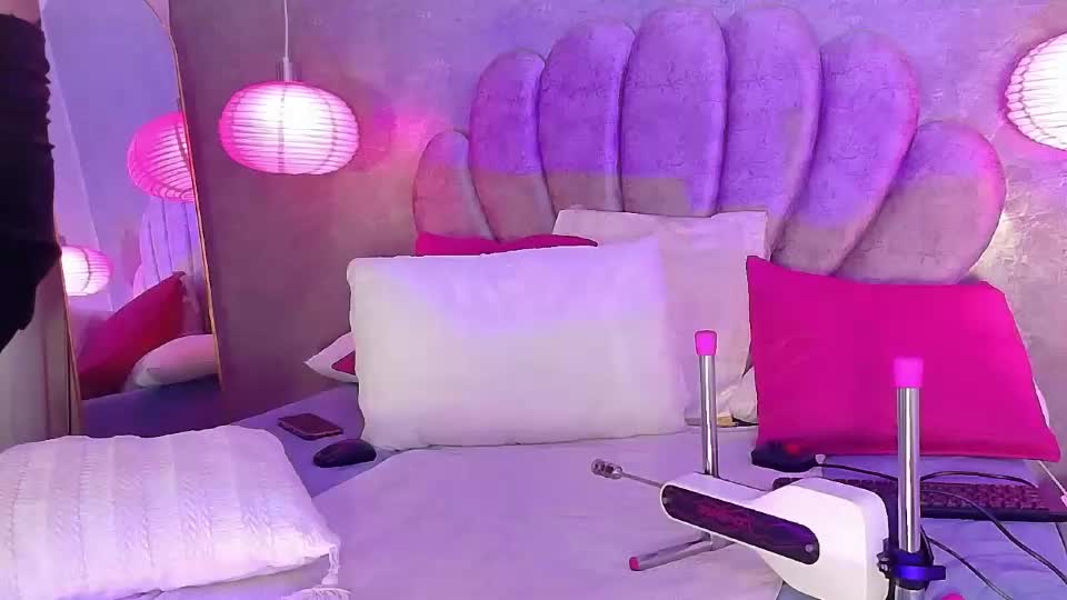 arianarougee Adult Chat July 12, 2026