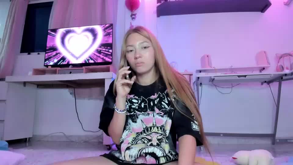 pinkcloudxx Adult Chat July 11, 2026