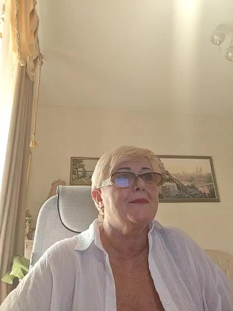 KarinkaSweet Adult Chat July 12, 2026