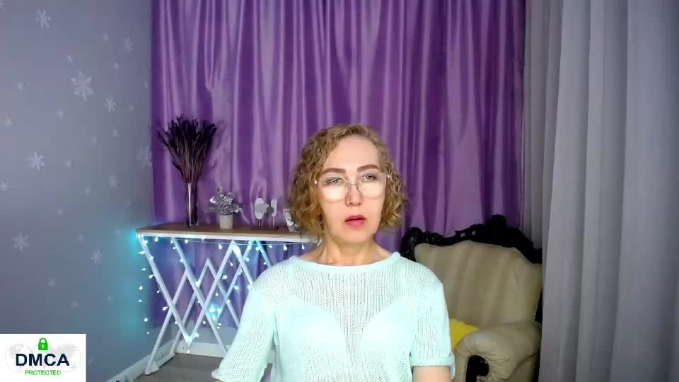 queen_a_n_i Adult Chat July 12, 2026