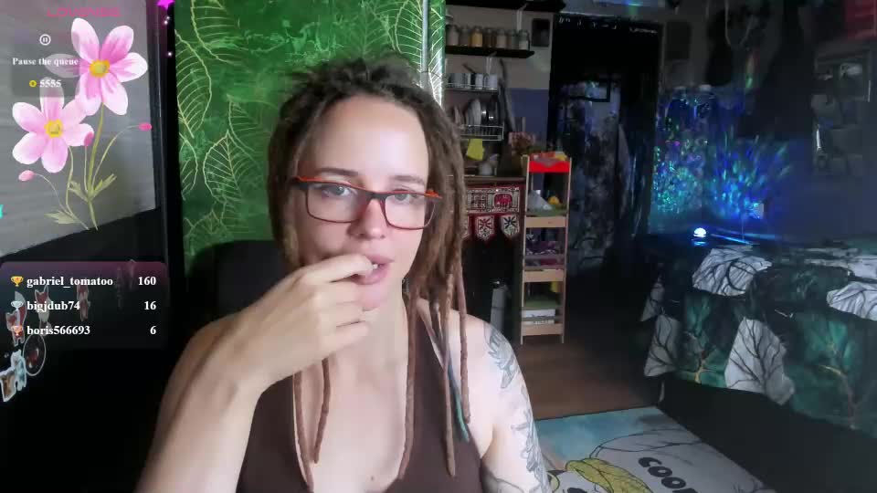 lisafoxy_y Adult Chat July 13, 2026