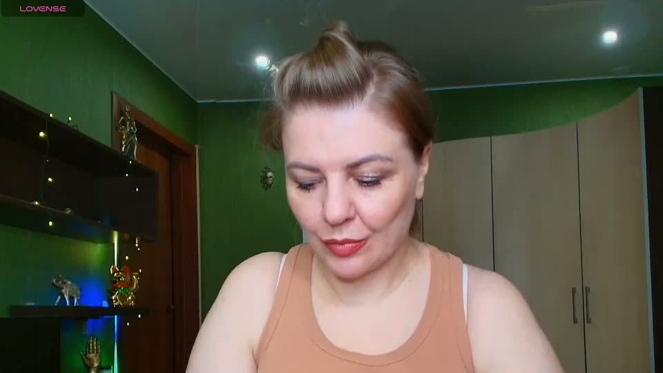 leona_tracie Adult Chat July 12, 2026
