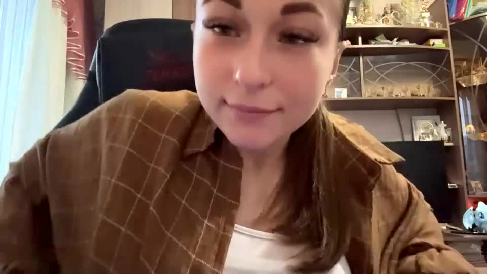 marlenahuit Adult Chat July 13, 2026