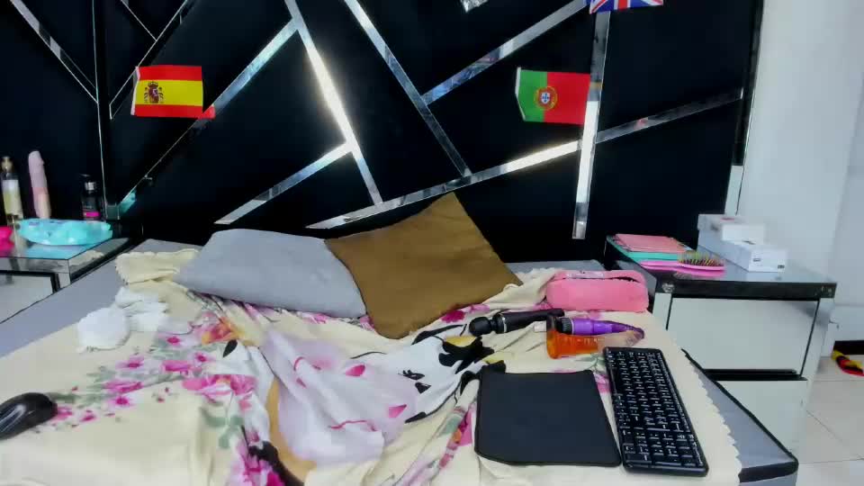 sexxtaty Adult Chat July 13, 2026