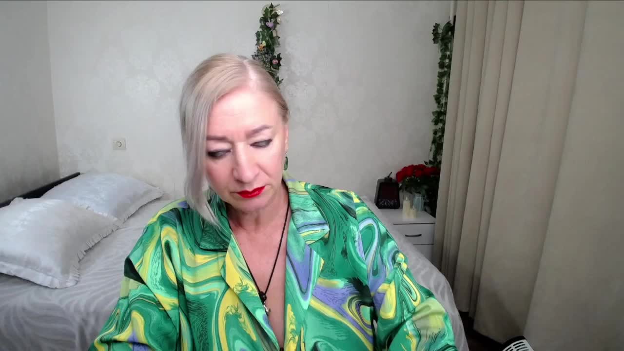 hunters-woman Adult Chat July 13, 2026