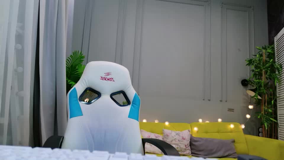 tinasiner Adult Chat July 13, 2026