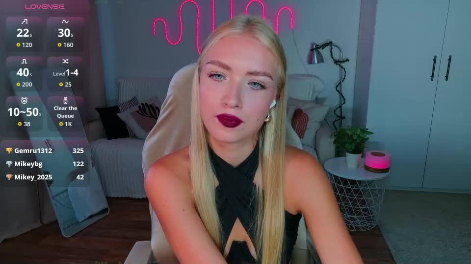 blonde_vibe Adult Chat July 13, 2026
