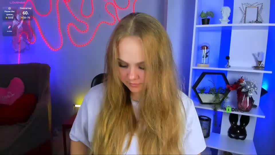 lucy_shy3 Adult Chat July 13, 2026