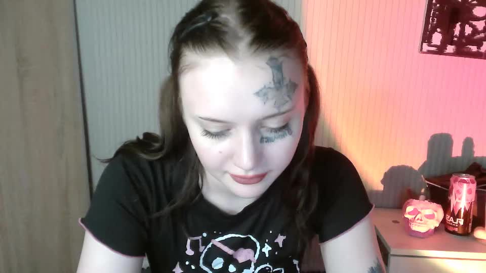 eva_sunshine_blueeyes Adult Chat July 13, 2026