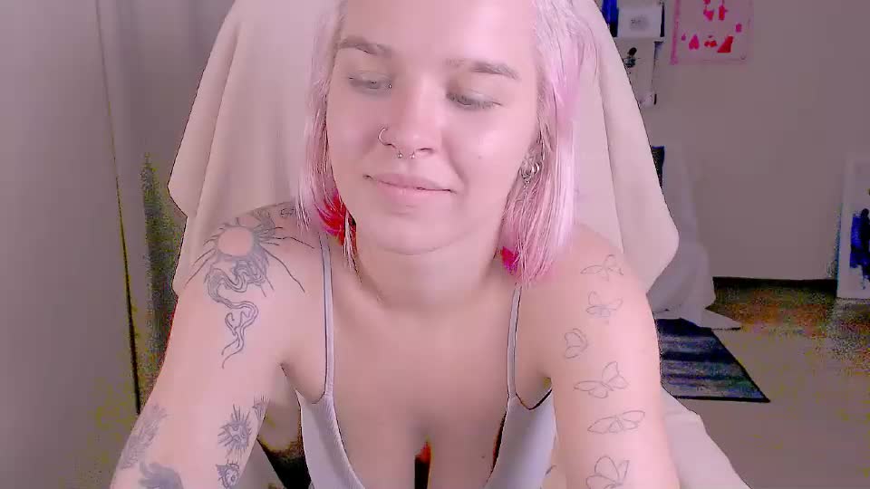 hot_blonda_ Adult Chat July 14, 2026