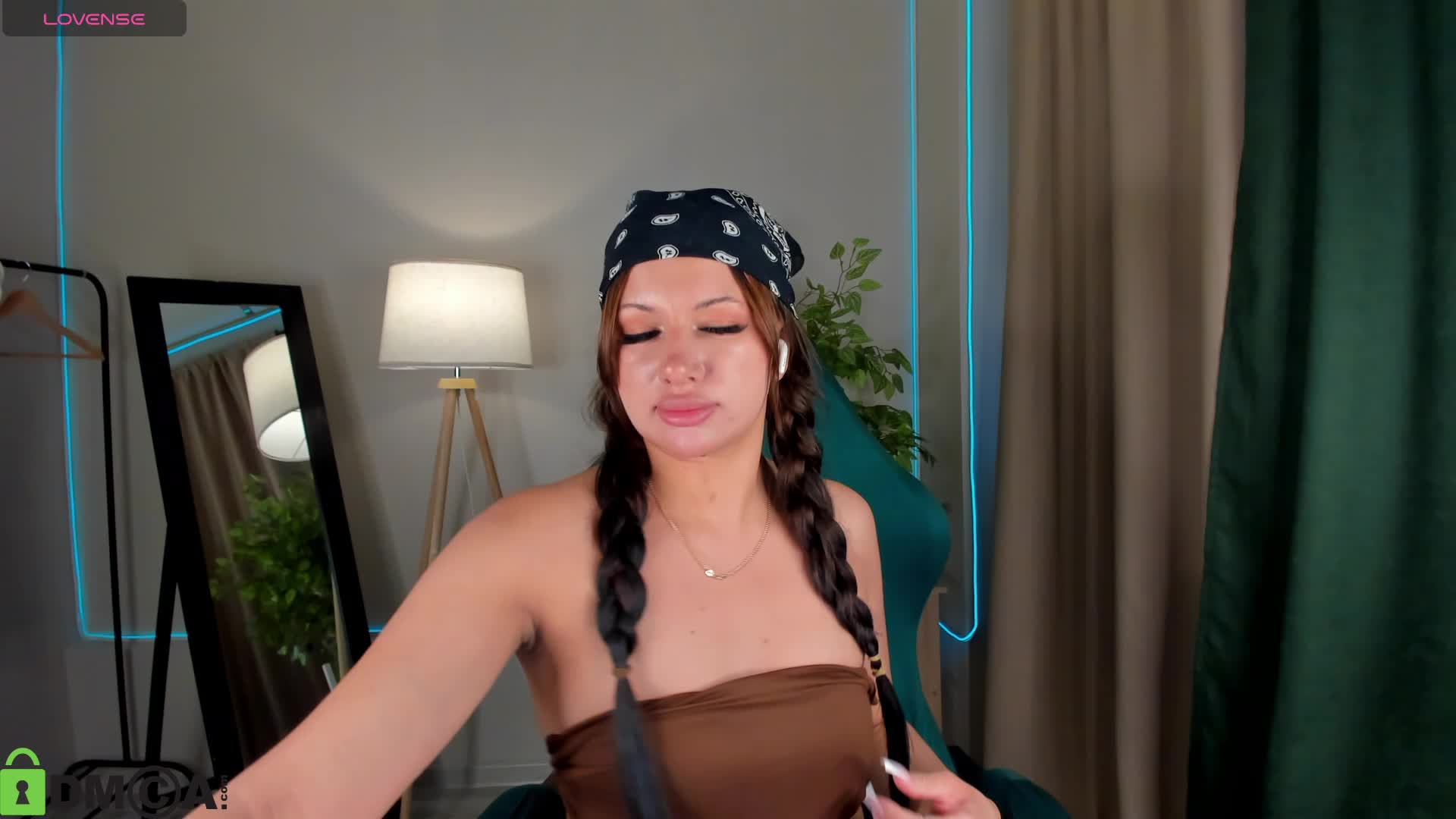 VeloraLuxe Adult Chat July 14, 2026