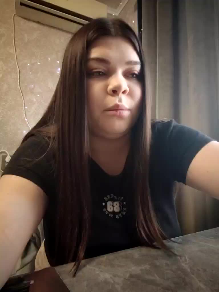 Karina-15 Adult Chat July 14, 2026