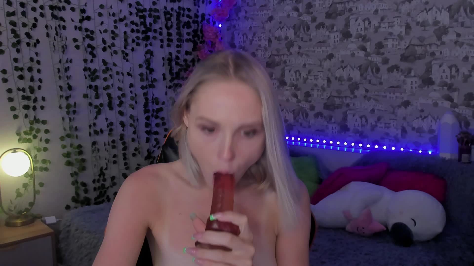 GinaGinaLove Adult Chat July 14, 2026