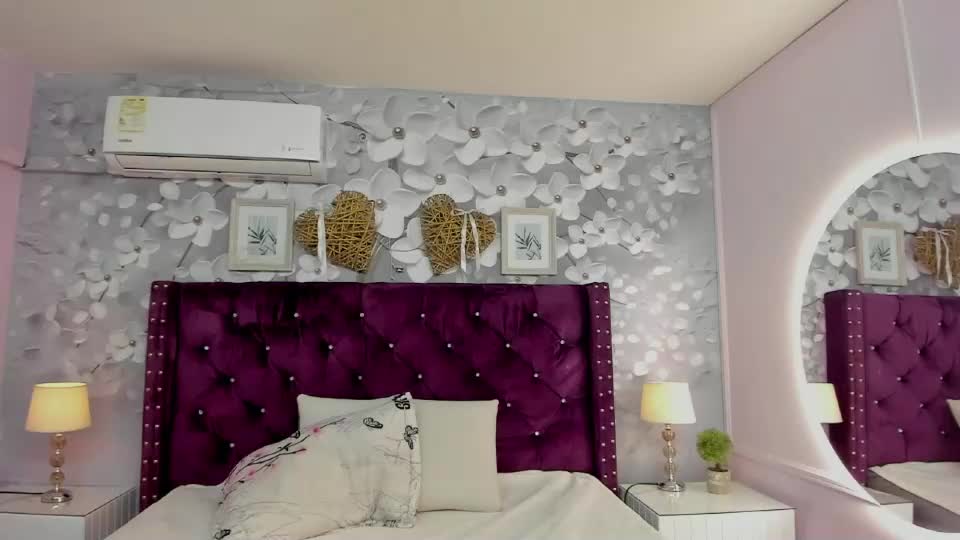 mia_vanegas Adult Chat July 13, 2026