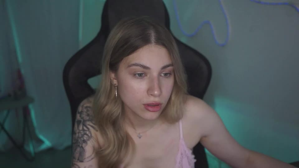 elliecutes Adult Chat July 14, 2026