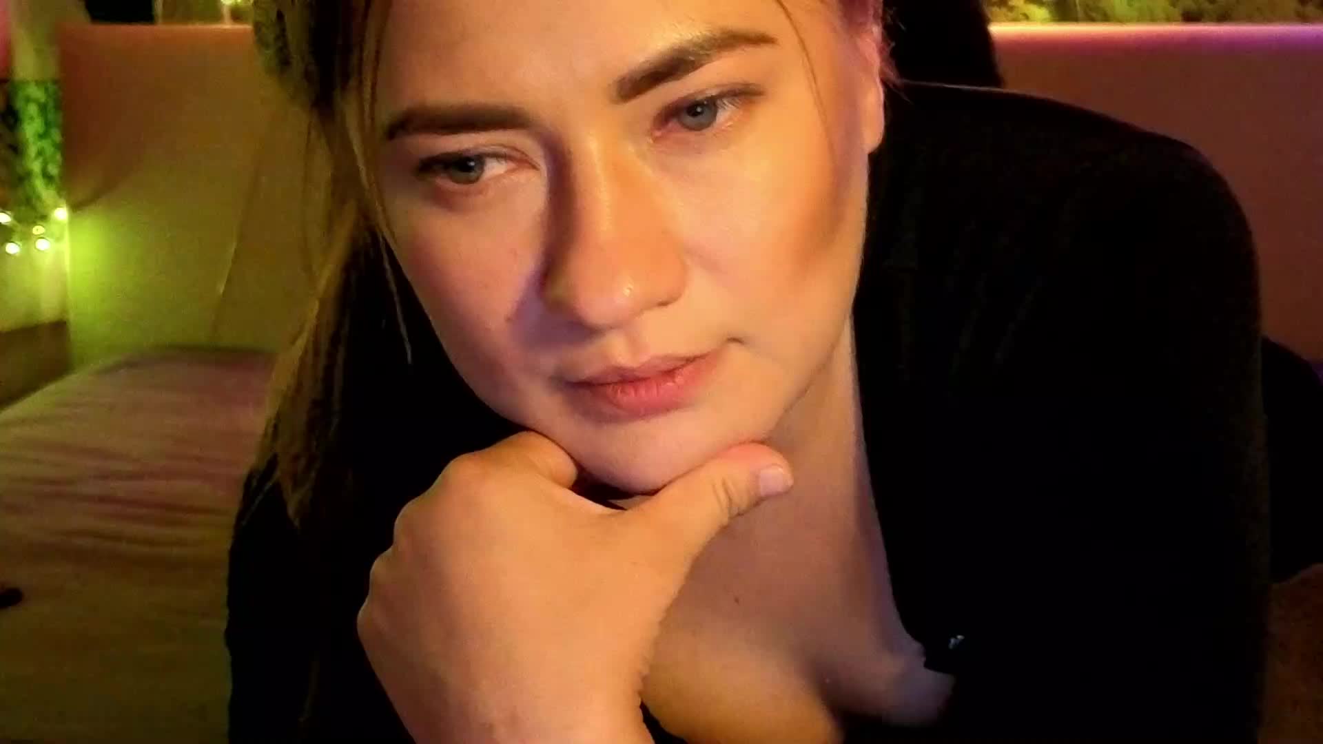 2Laski2 Adult Chat July 14, 2026