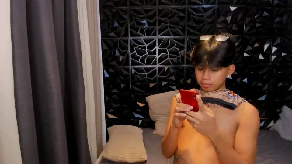 hugecockcum69 Adult Chat July 14, 2026