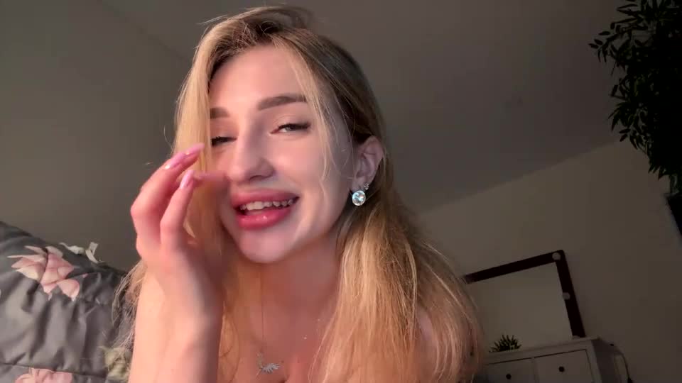 victoria_jess Adult Chat July 14, 2026