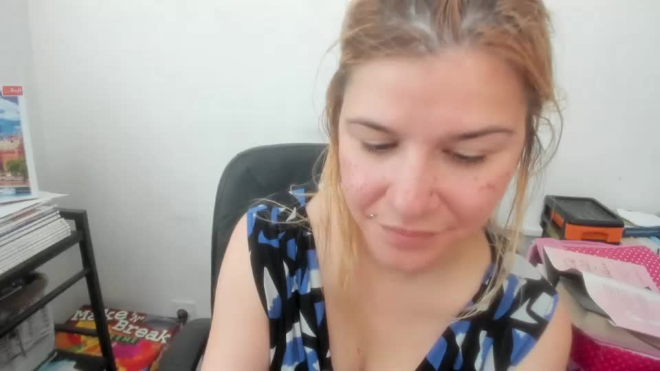 artsyandcraftsy_ Adult Chat July 14, 2026