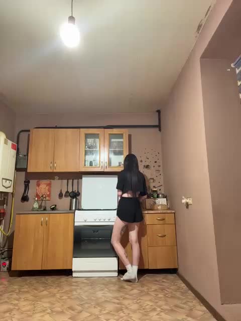 Hikikomori27 Adult Chat July 14, 2026