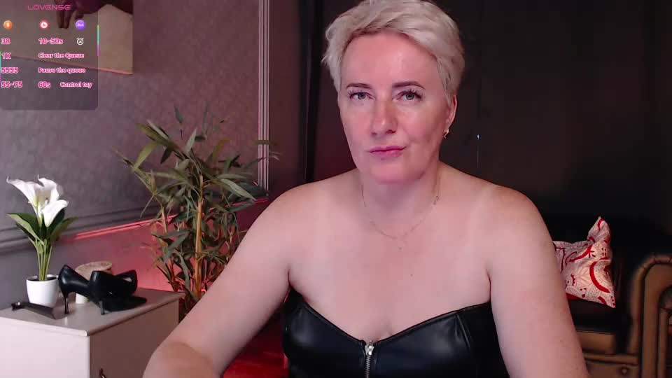nika_smit Adult Chat July 16, 2026