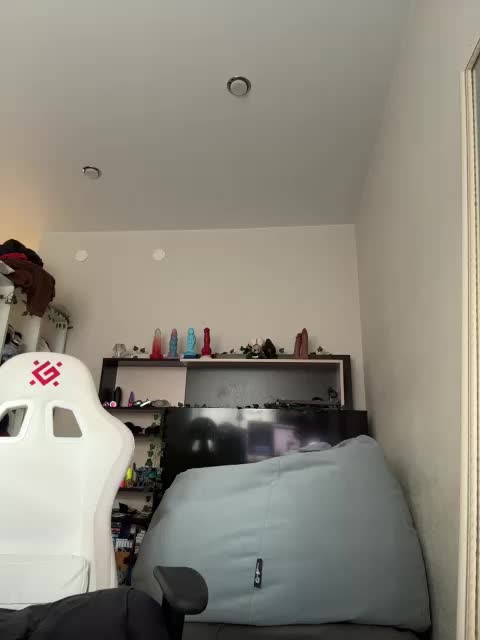 Honey_buns Adult Chat July 16, 2026