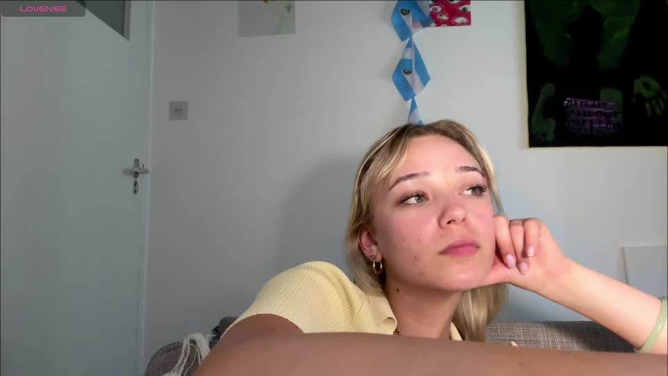 slavgirll Adult Chat July 15, 2026