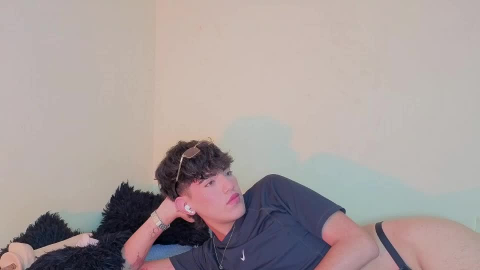 yournaughtyfemboy Adult Chat July 14, 2026