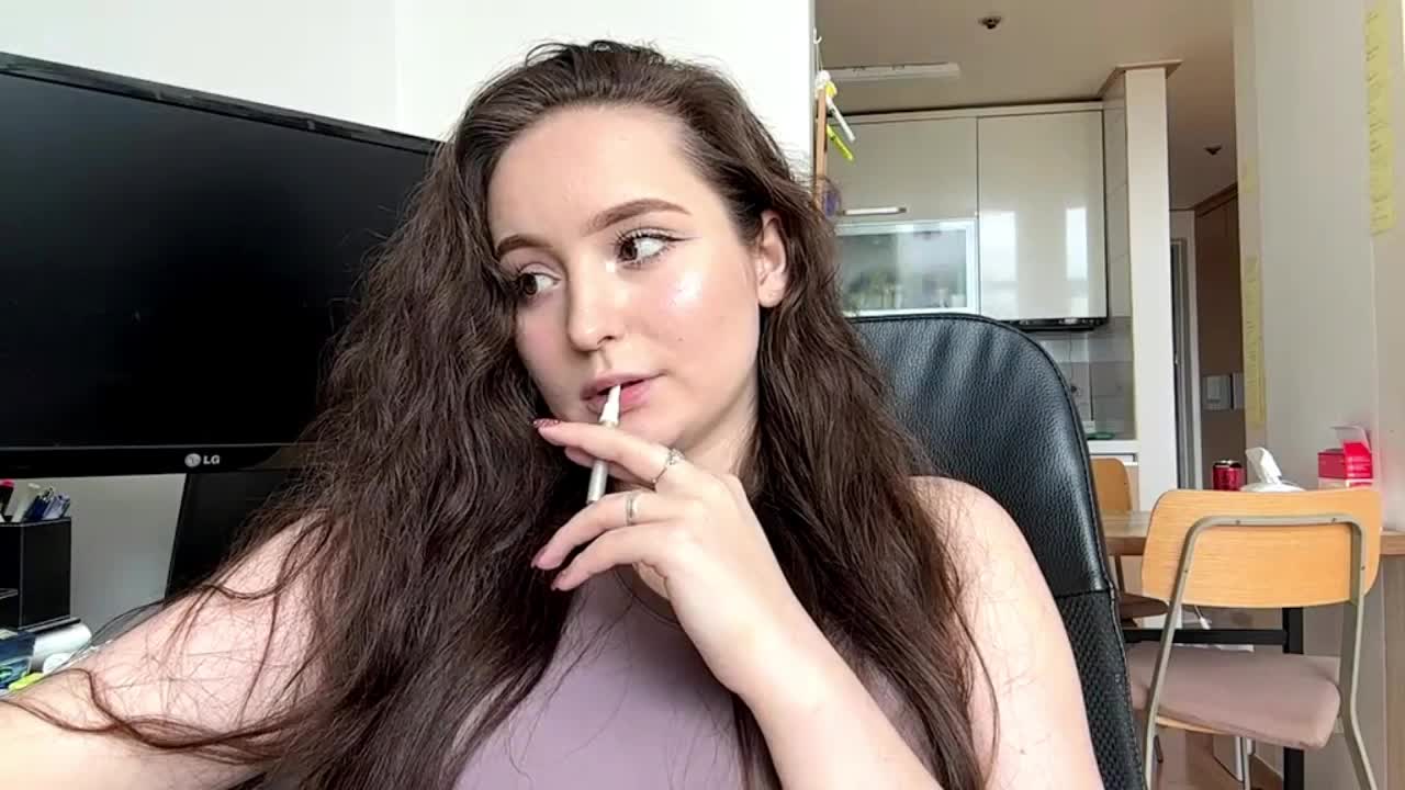 EmillyCarte Adult Chat July 15, 2026