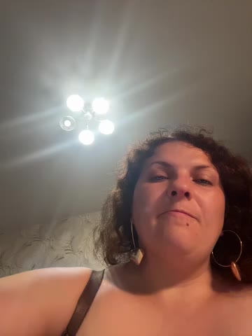 Taisia_W Adult Chat July 15, 2026