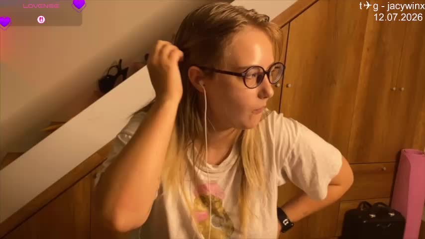 JacyWinslat Adult Chat July 15, 2026