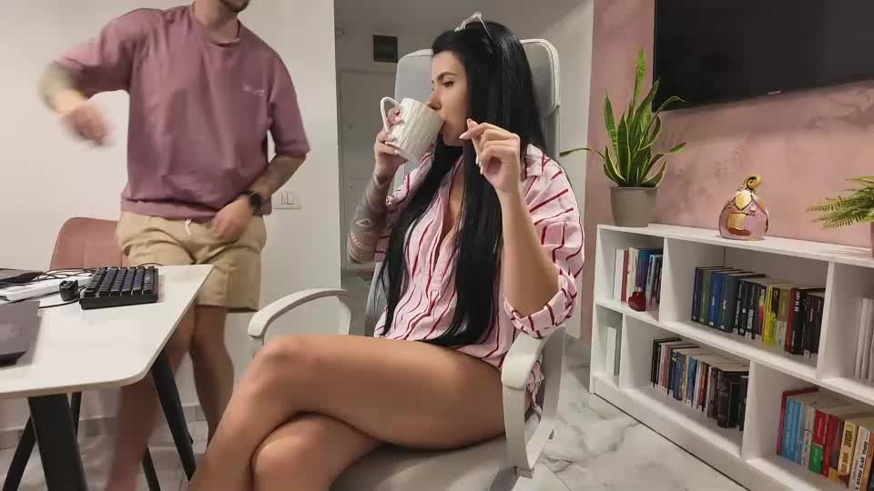 rrr1995 Adult Chat July 16, 2026