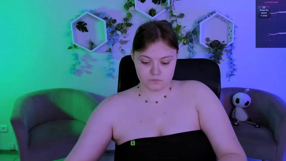 nikol_kitt Adult Chat July 16, 2026