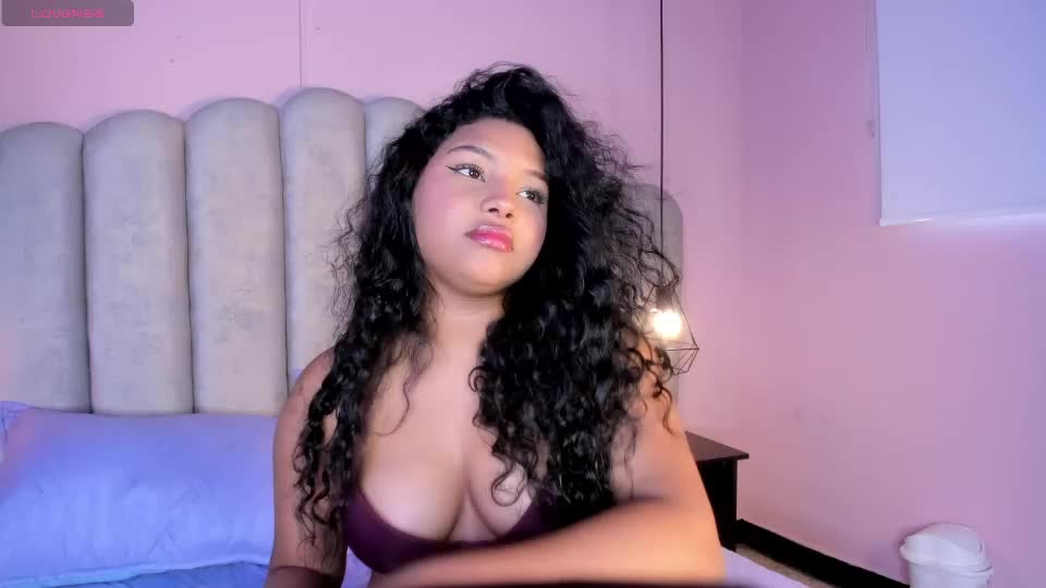 vyxen18 Adult Chat July 15, 2026