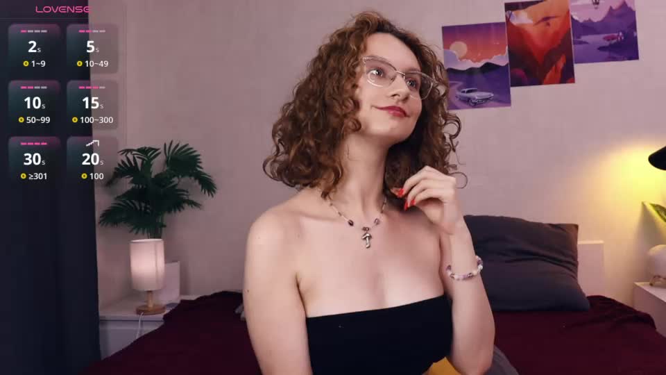 mia_frizz Adult Chat July 16, 2026