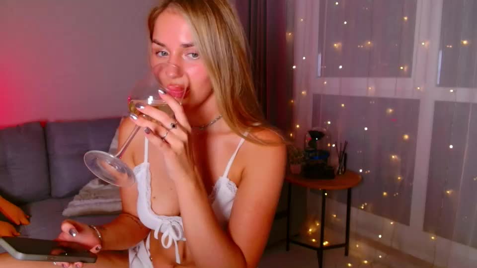 kittymona_ Adult Chat July 15, 2026