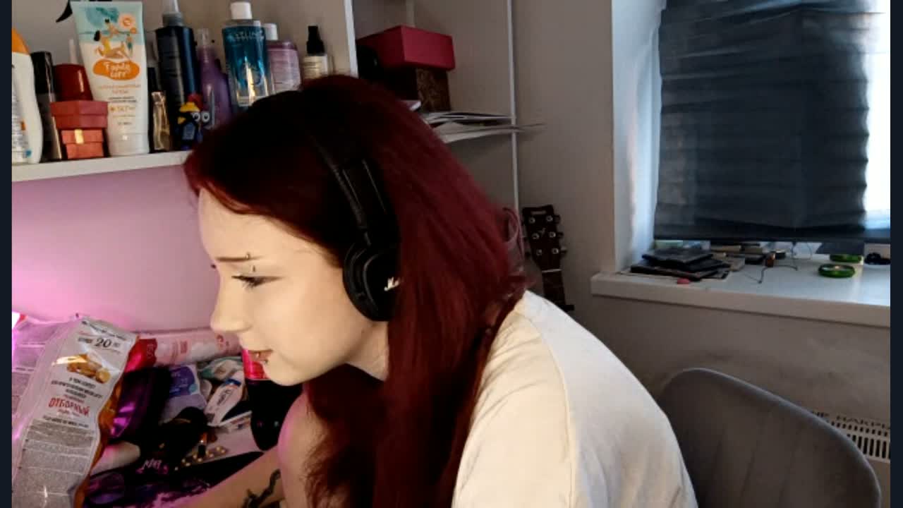 emoemily Adult Chat July 15, 2026