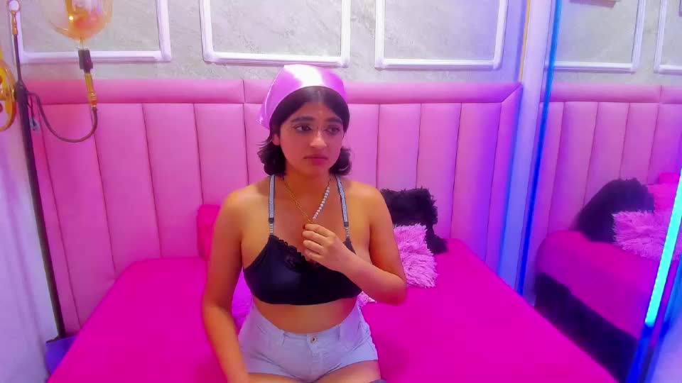 velvet_giirll_2026-07-14_21-14-09_646 Adult Chat July 16, 2026