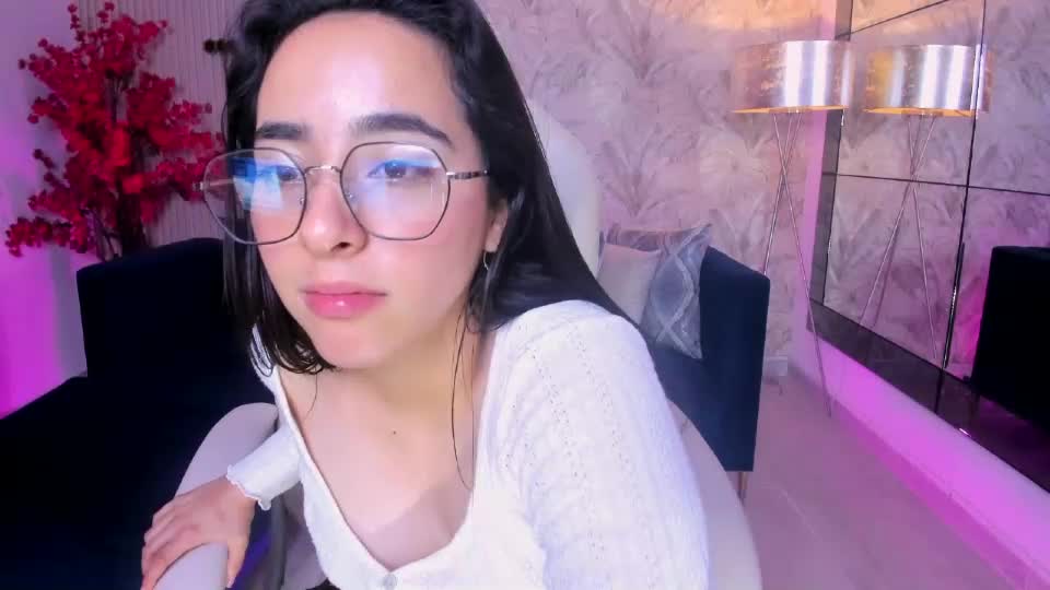 emiilyy_parker_ Adult Chat July 15, 2026