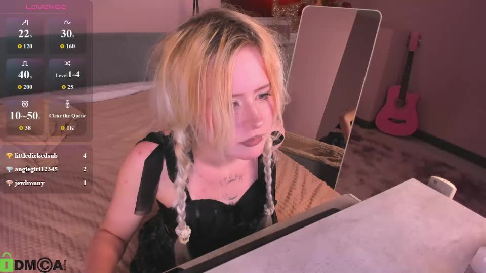 kiki_peach Adult Chat July 17, 2026
