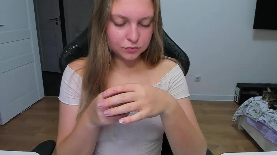 stacy_miraclee Adult Chat July 17, 2026