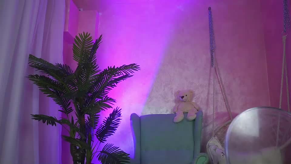 alexiapink Adult Chat July 17, 2026