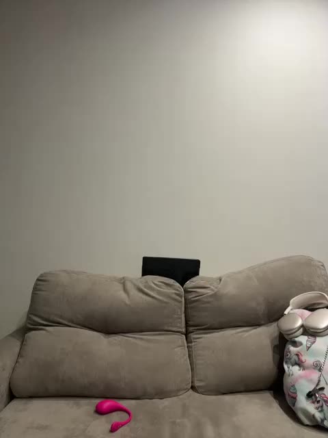 -Valeria- Adult Chat July 17, 2026