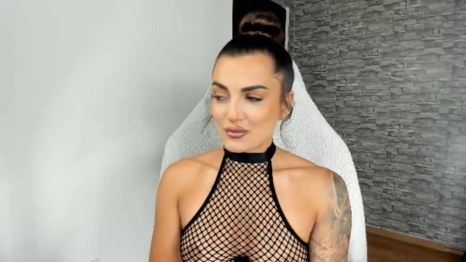 erica_xoo Adult Chat July 17, 2026