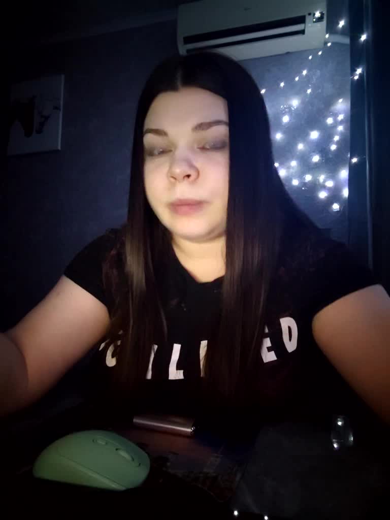 Karina-15 Adult Chat July 18, 2026