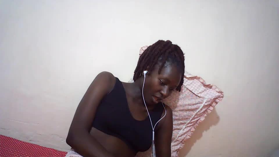 queen_0012 Adult Chat July 17, 2026