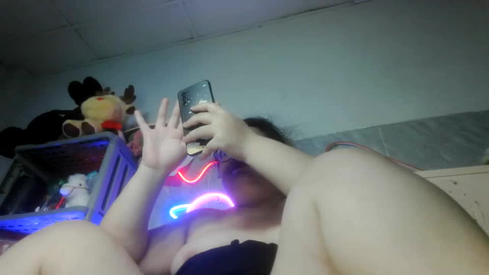 tini_bei Adult Chat July 18, 2026