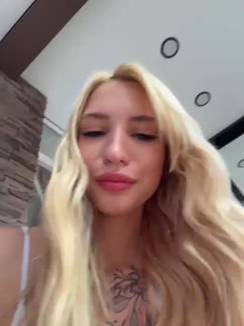 Cristi-Candy Adult Chat July 17, 2026