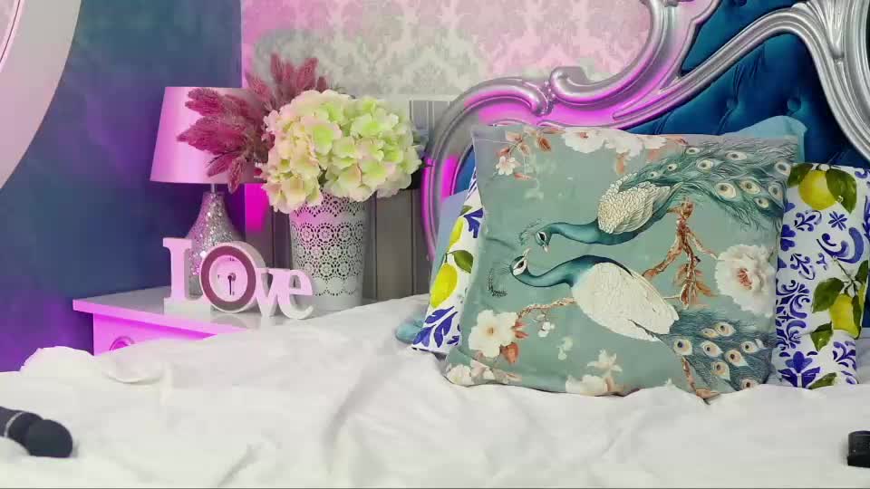 abby_moonx Adult Chat July 17, 2026
