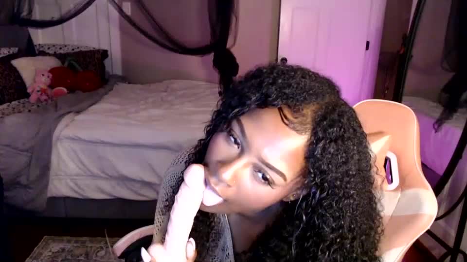 tattooedangelxx Adult Chat July 17, 2026